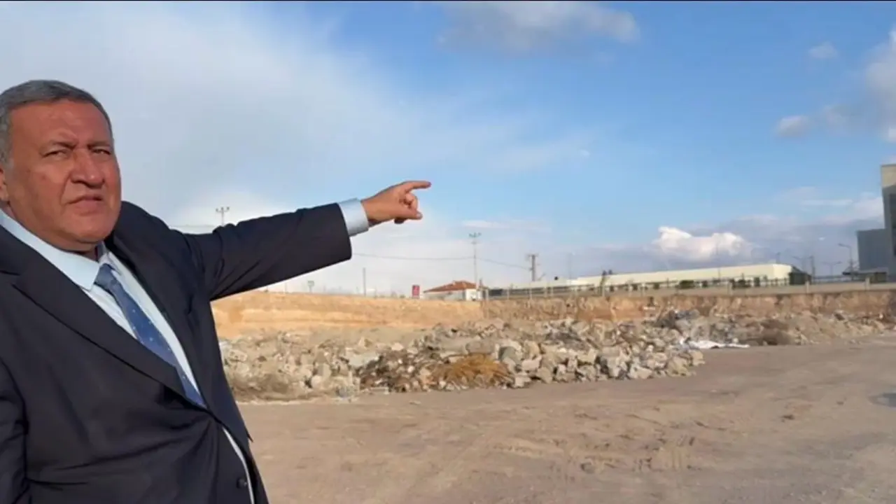 Ömer Fethi Gürer Açılan Çukur Kapatılıyor, 100 Milyon İsraf Edildi