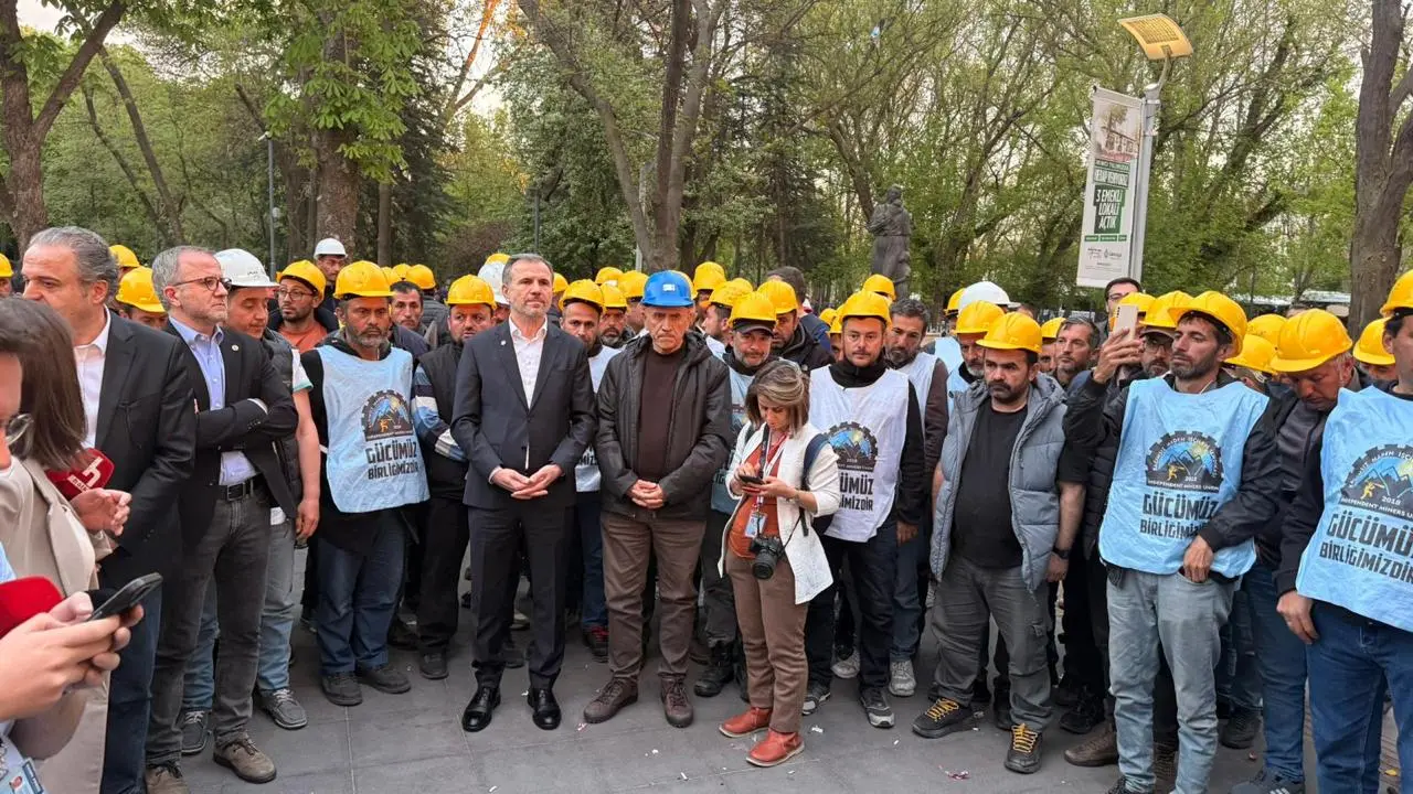 Saadet Partisi'nden Açlık Grevindeki Maden İşçilerine Ziyaret