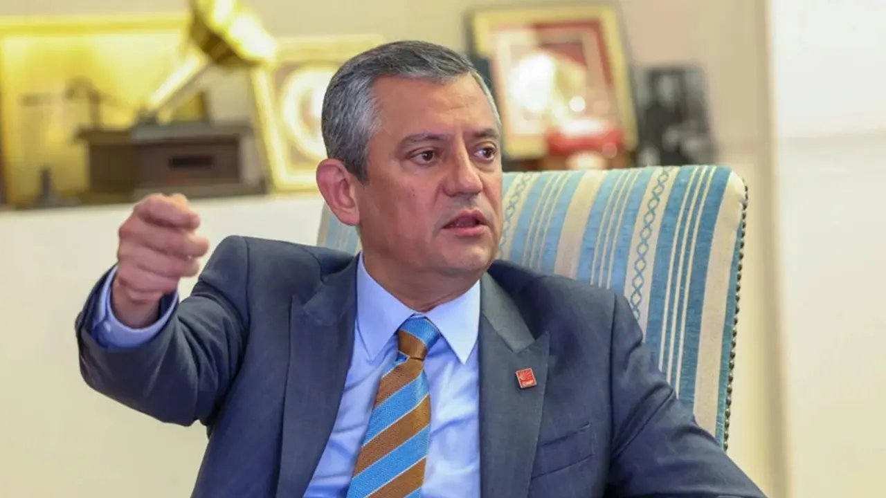 CHP Genel Başkanı Özgür Özel