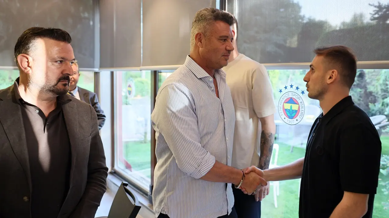 Sadettin Saran Fenerbahçe’ye Veda Etti 