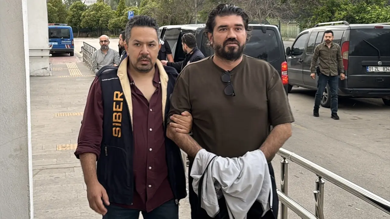 Rasim Ozan Kütahyalı Alacağıma Karşılık Gönderilen Paralardır