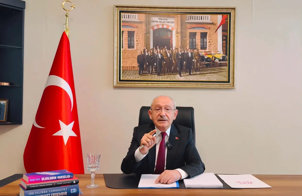 Kemal Kılıçdaroğlu Parti İçi Muhalefet Bayrağını Açtı: CHP’ye Arınma ve Kirlerden Temizlenelim Mesajı Verdi