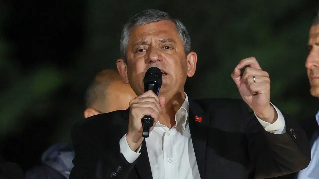 Özgür Özel Atanmış Kayyımlar Bu Partiyi Yönetemez; Partimizi Ak Parti’nin Butlan Kollarına Yönettirmeyiz
