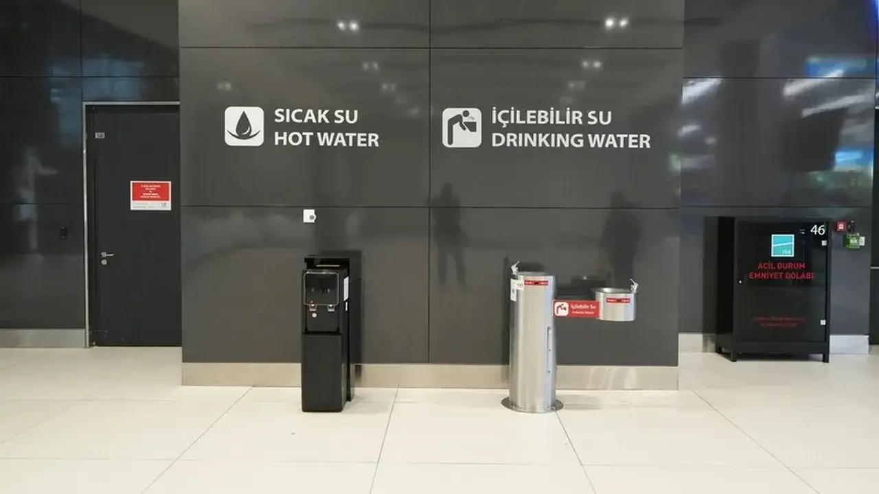 Havalimanlarında Su Çilesi Bitiyor: 14 Noktaya Ücretsiz Su Sebili Kuruldu
