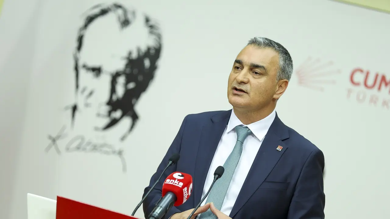 CHP Parti Sözcüsü Müslim Sarı