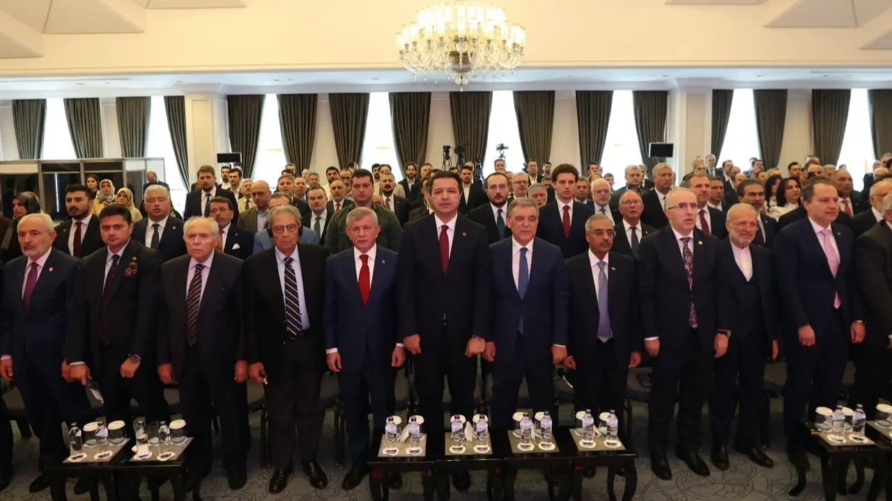 Ali Babacan'dan Abdullah Gül'le İlgili Dikkat Çeken Çıkış: Mutlaka İstifade Etmeli 