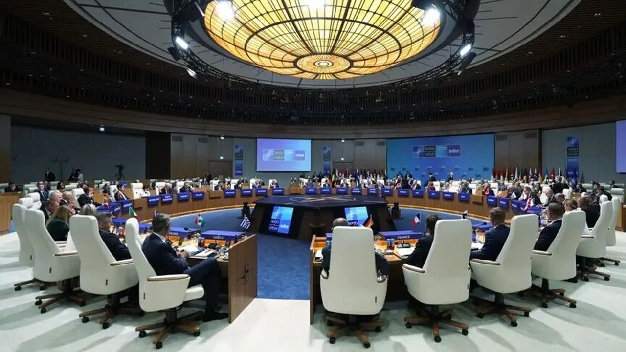 NATO Zirvesi Sonuç Bildirisi Yayımlandı