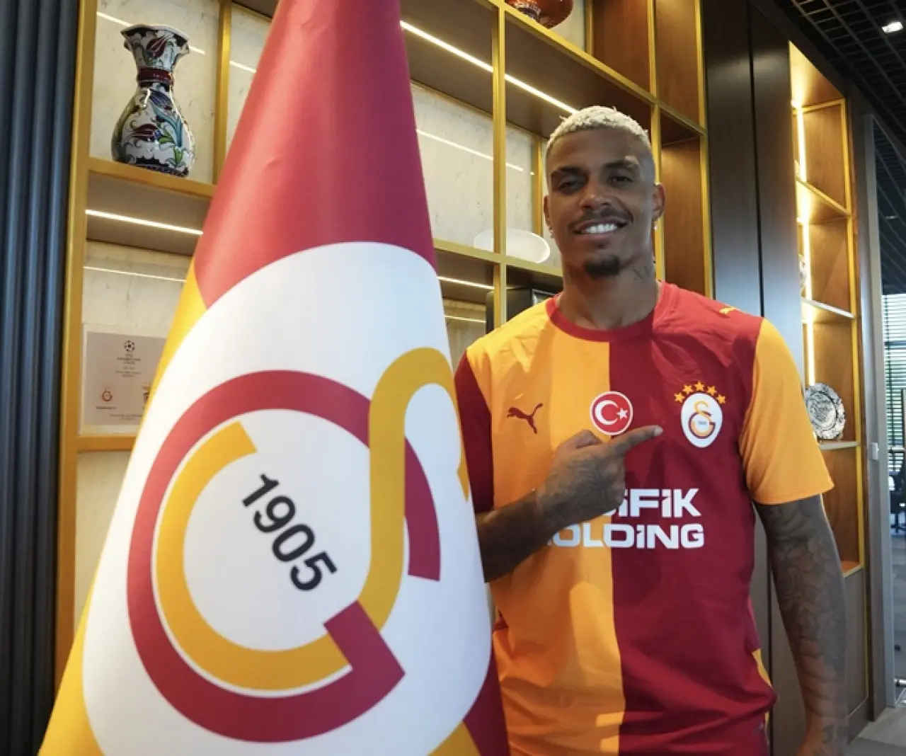 Mario Lemina “Burada Çok Mutluyum”