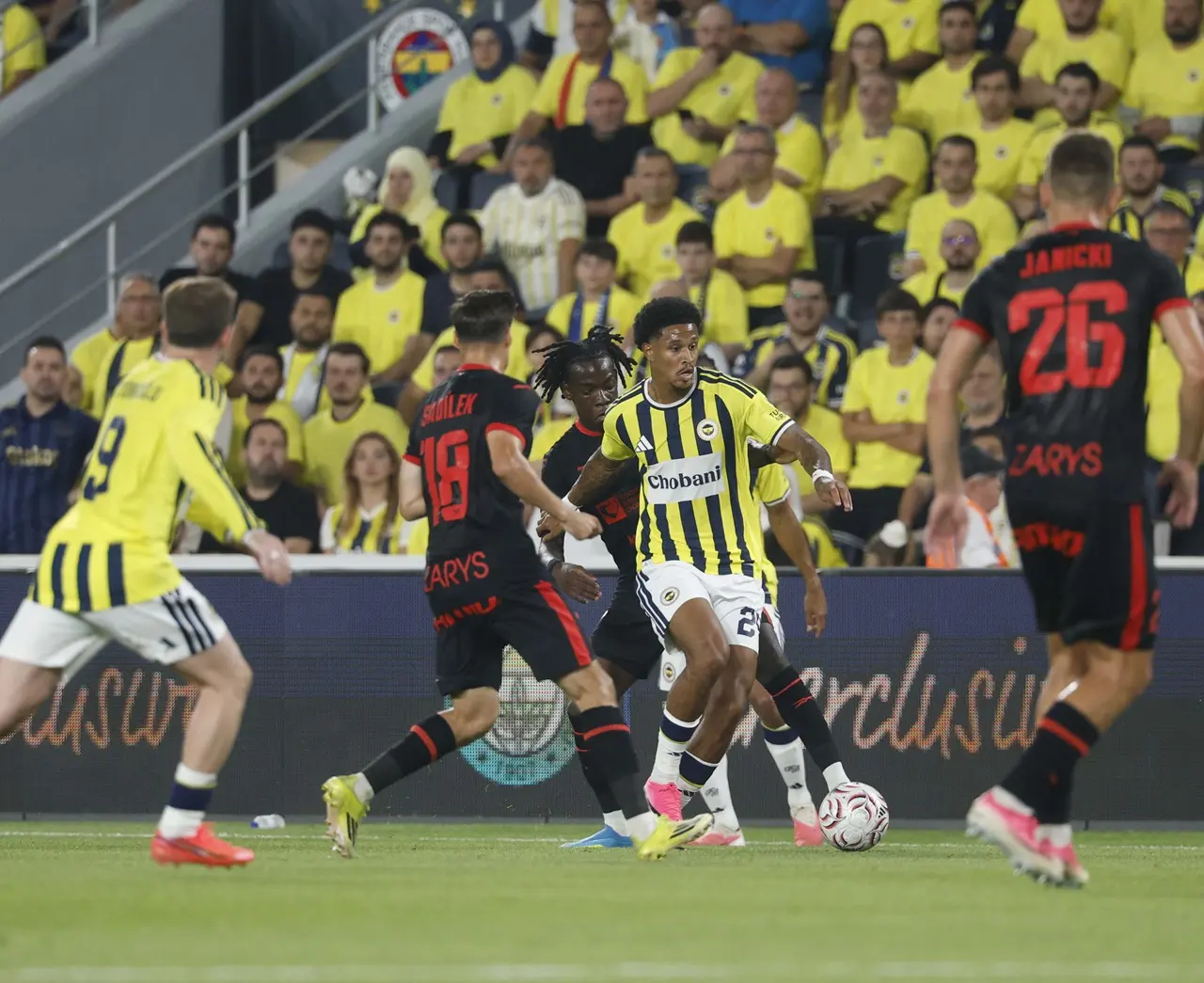 Fenerbahçe'den Devler Ligi'nde Kritik Galibiyet: Talisca Affetmedi