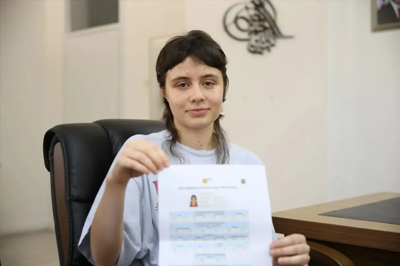 Sena İlhan