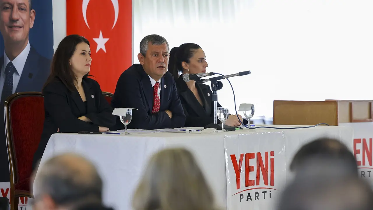 Yeni Parti Genel Başkanı Özgür Özel