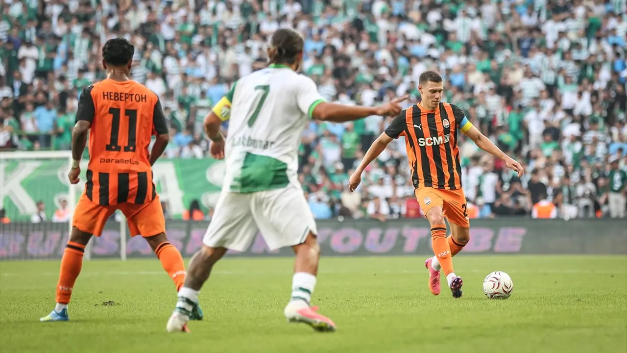 Bursaspor ve Arda Turan'lı Shakhtar Donetsk Yenişemedi