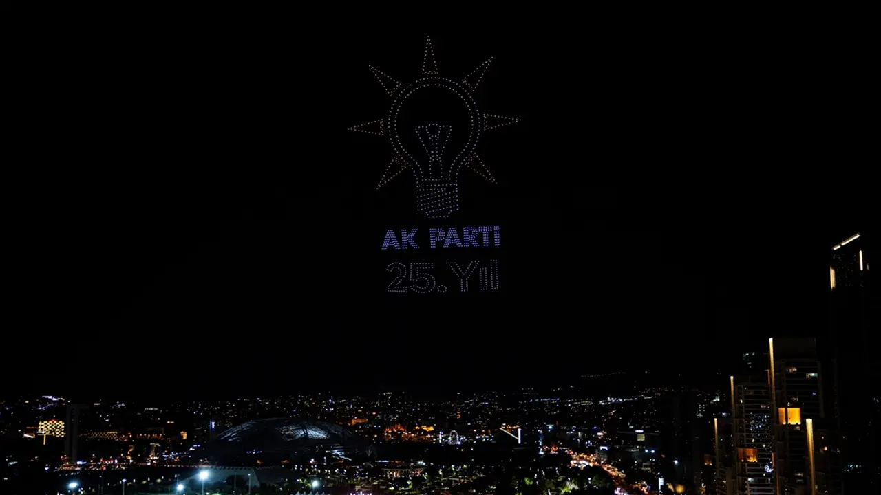 AK Parti'nin 25 yıllık siyasi yürüyüşü anlatıldı